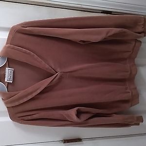Brown top size large
